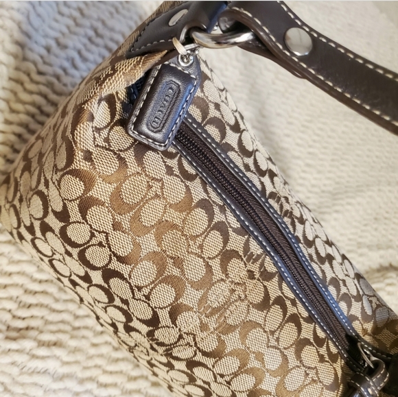 COACH SIGNATURE MINI PURSE - Picture 11 of 12